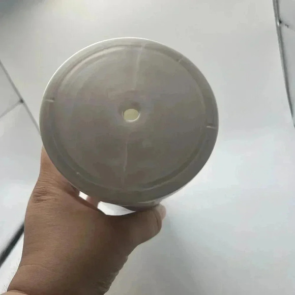 Starbucks Siren Mermaid Venti Tumbler 24 oz Cup Iridescent Green Spring No Straw - Picture 4 of 7